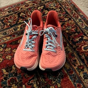 Altra Women's Coral and White Athletic Shoes